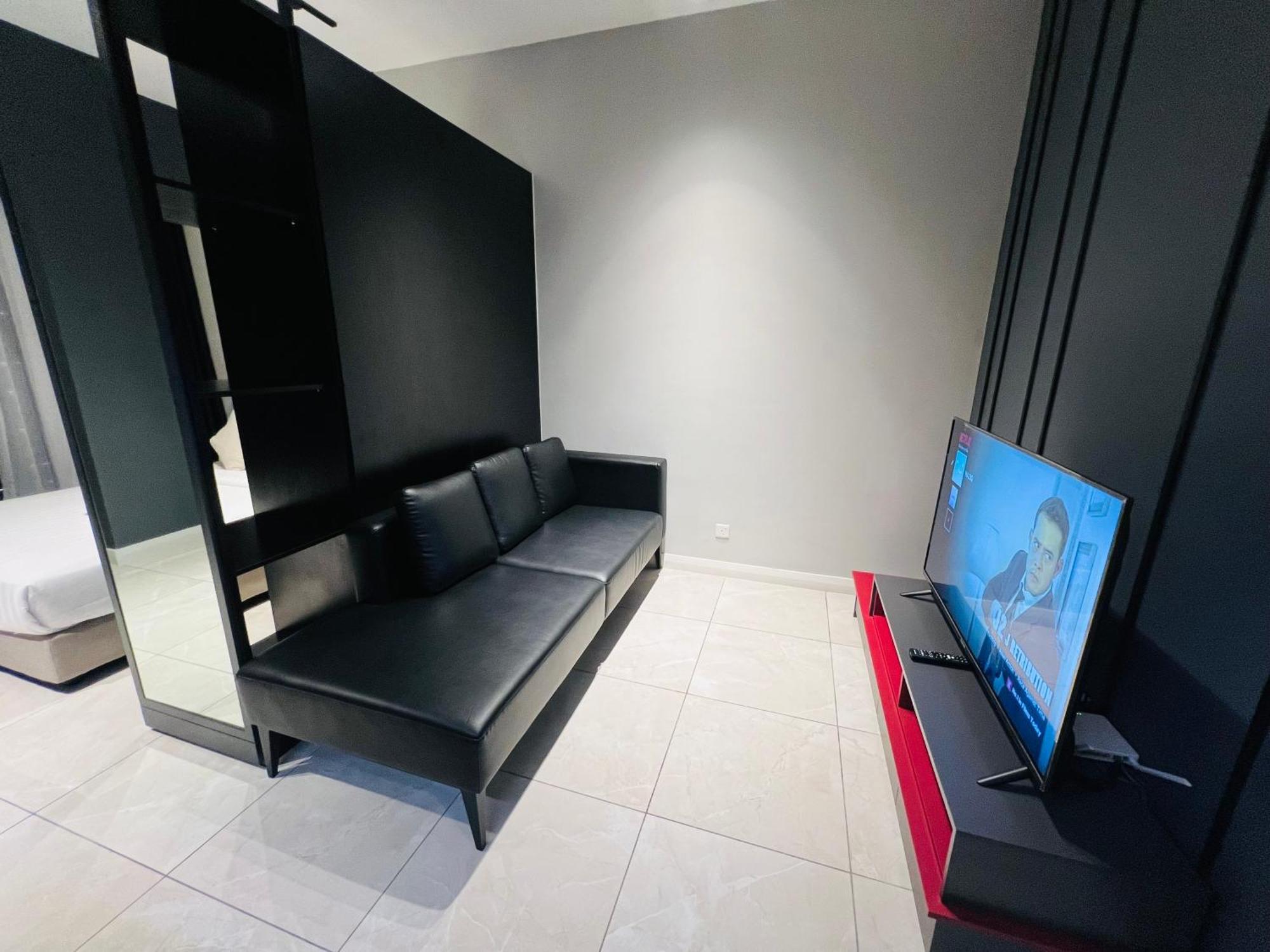 Axon Suites Pavilion By Victory House Kuala Lumpur Exterior photo